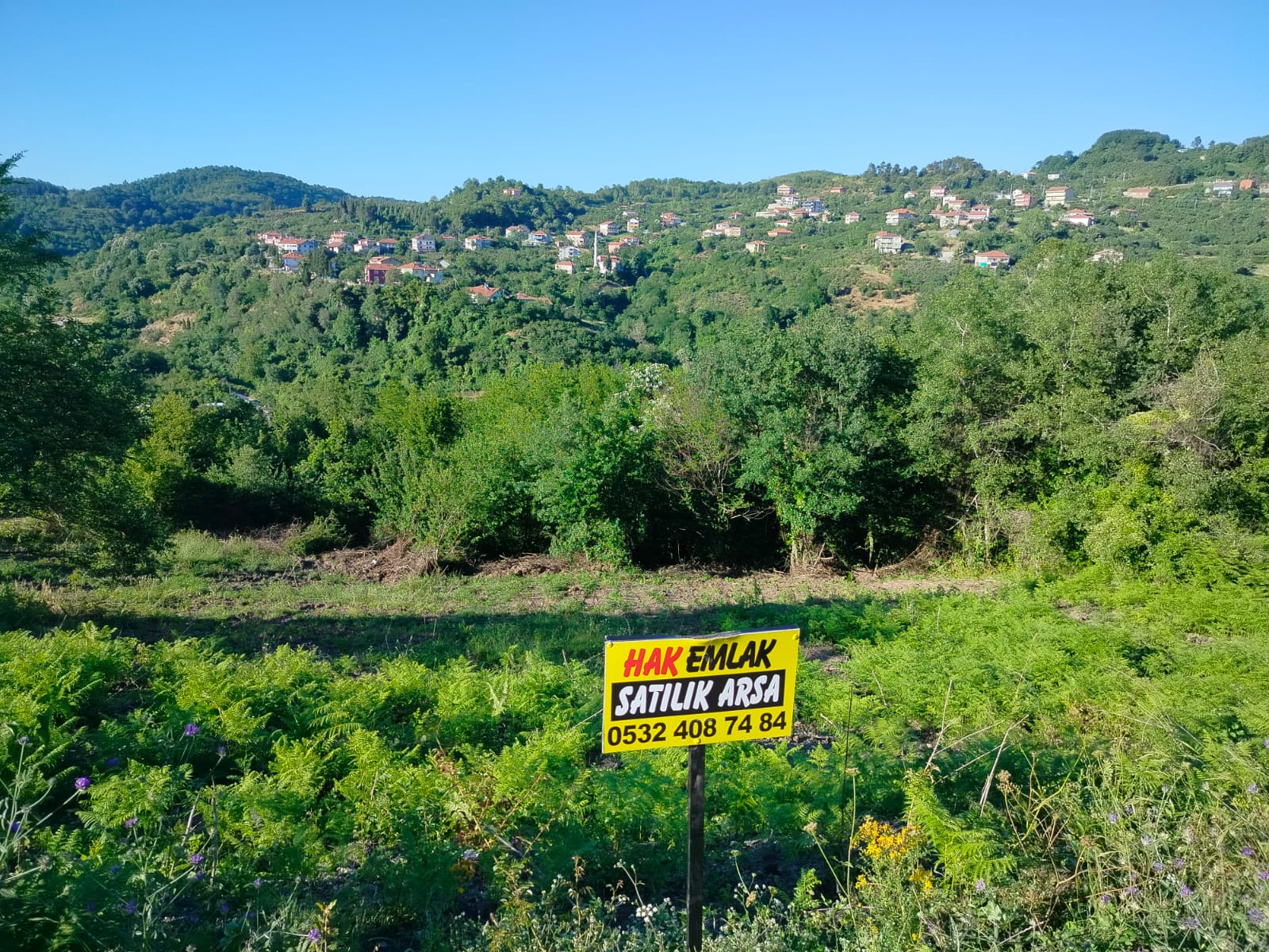 KESKEKTE 1803 MT YOL KENARI ARSA